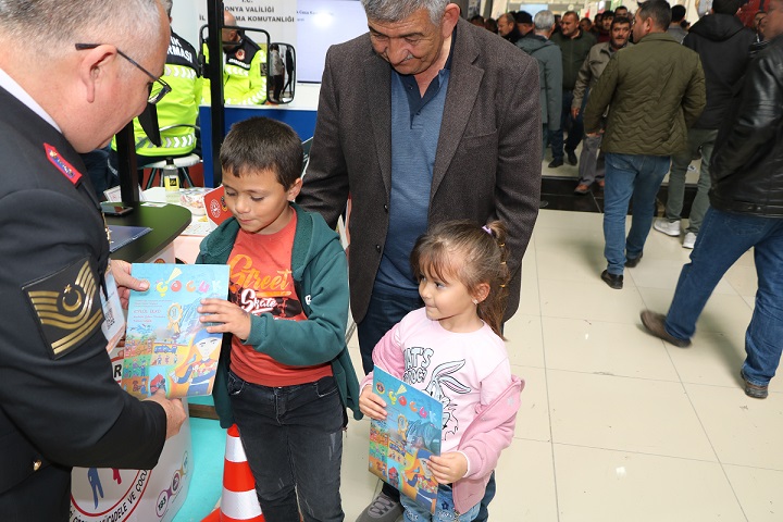 Konya İl Jandarma Komutanlığı Aile İçi Şiddetle Mücadele ve Çocuk Kısım Amirliği
